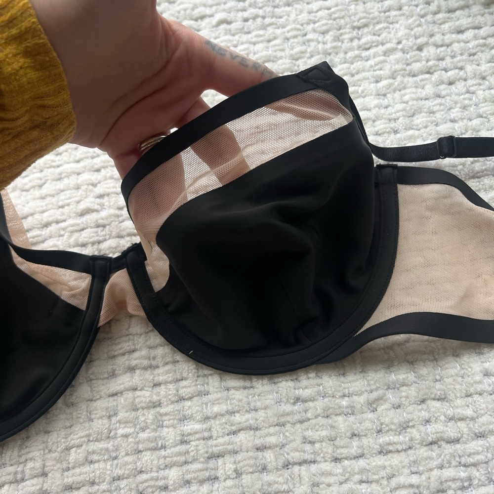 Victoria’s Secret bra - Picture 2 of 6